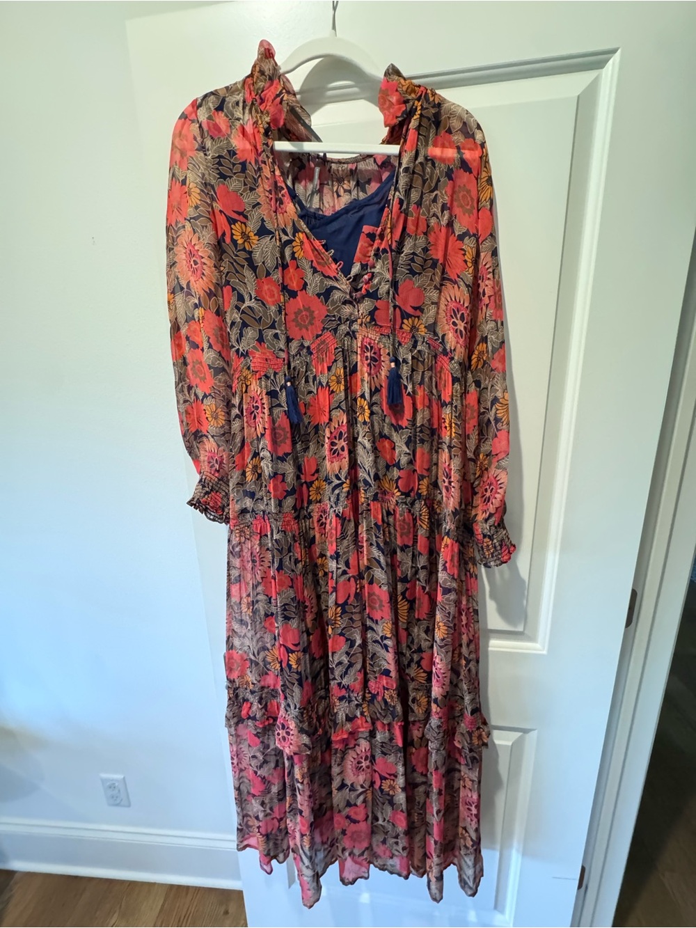 AnthropologieFloral Long Sleeve Tiered Maxi Dress - red/coral Floral - size XS